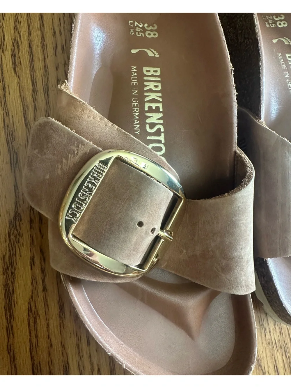 Birkenstock Women’s Tan Madrid Slide Sandals with Gold Buckles size 38
